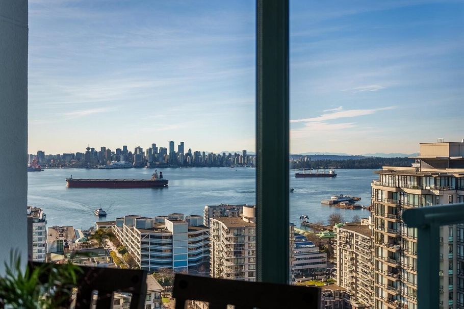 2203 120 W 2nd Street North Vancouver, BC - 3