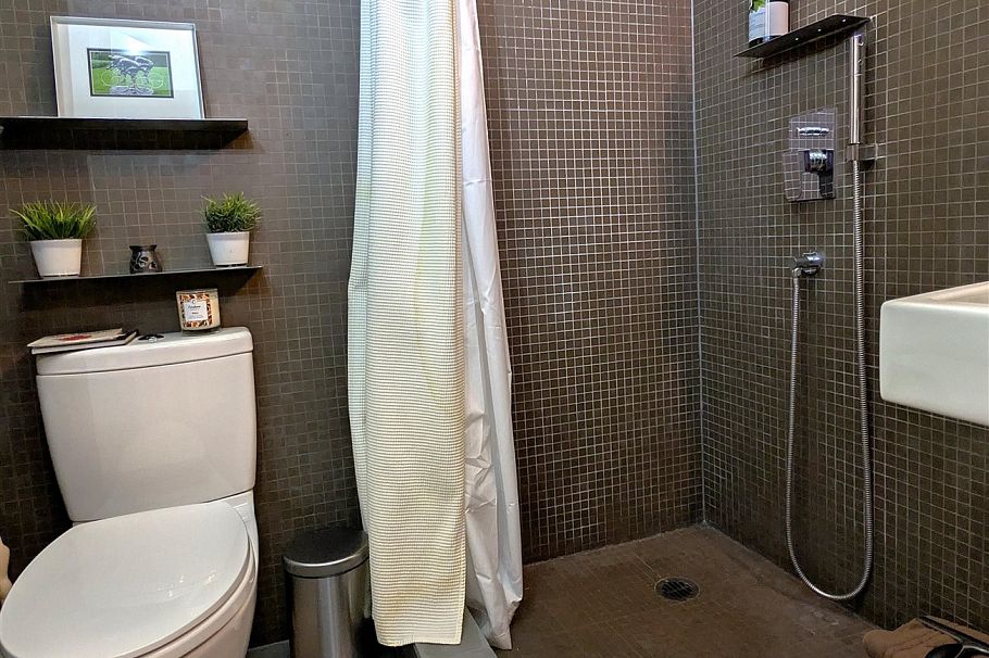 308 228 E 18th Avenue Vancouver, BC - 18