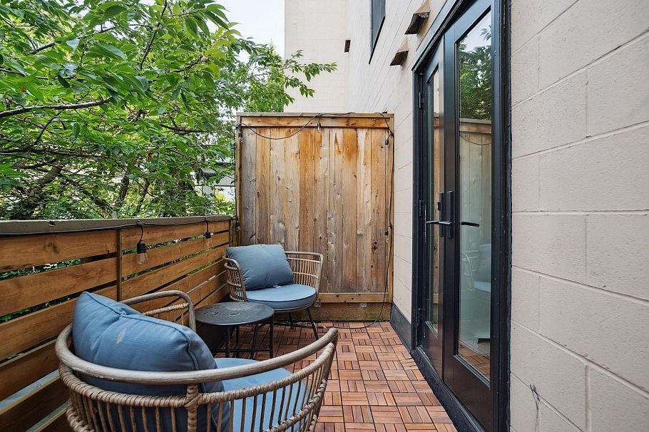 203 150 Alexander Street Vancouver, BC - 13