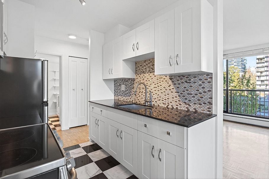 804 1330 Harwood Street Vancouver, BC - 15