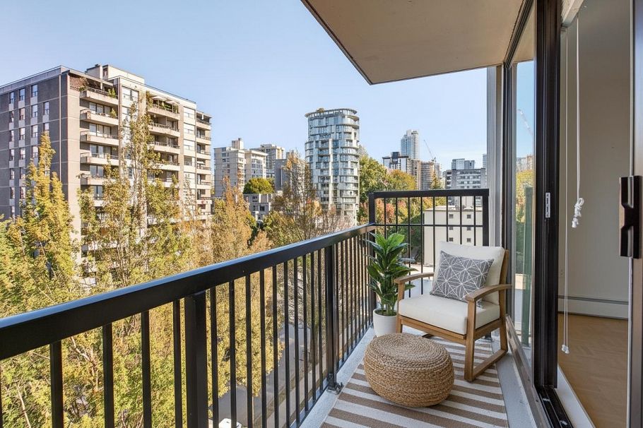 804 1330 Harwood Street Vancouver, BC - 5