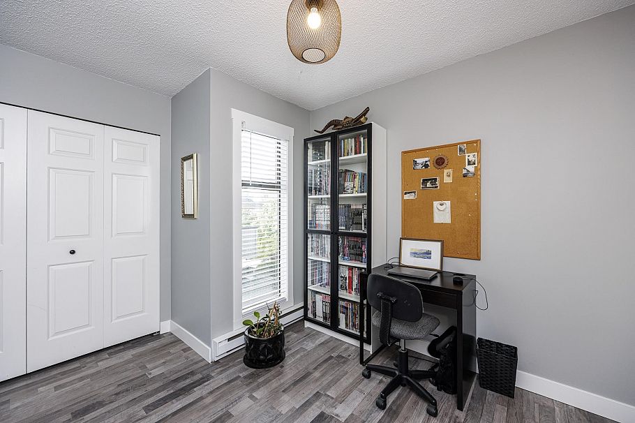 3132 Lonsdale Avenue North Vancouver, BC - 15