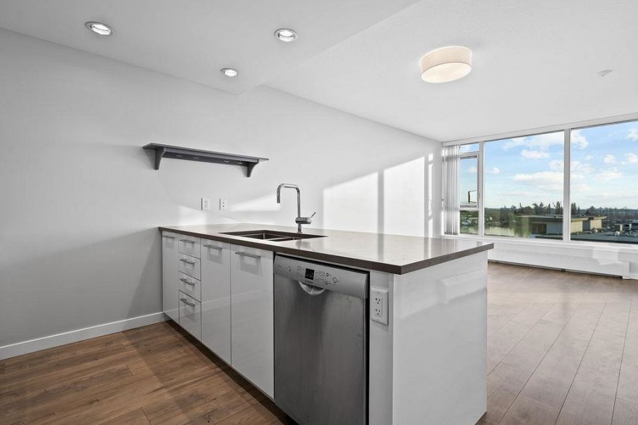 903 3281 E Kent Avenue North Vancouver, BC - 8