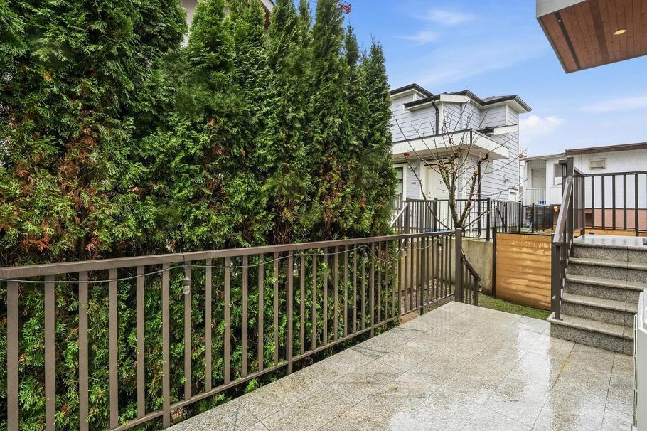 5095 Moss Street Vancouver, BC - 18