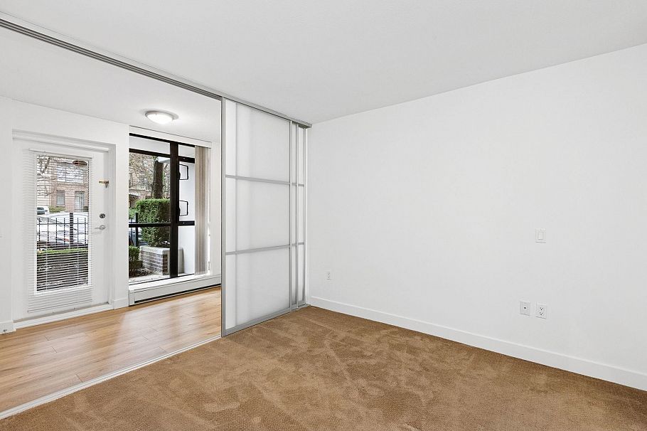 104 175 W 1st Street North Vancouver, BC - 15