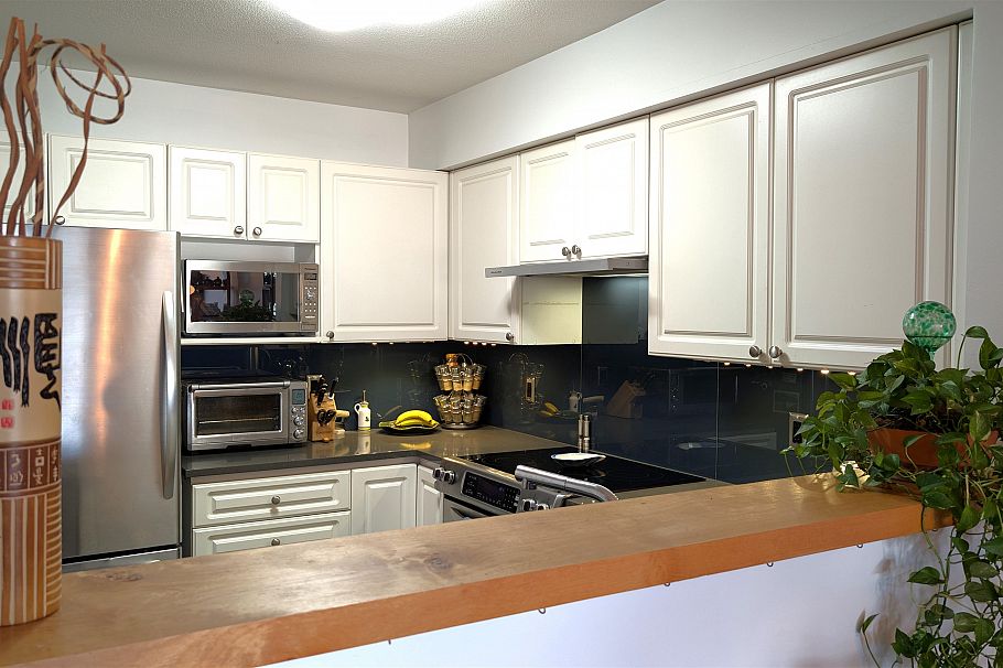 308 228 E 18th Avenue Vancouver, BC - 7