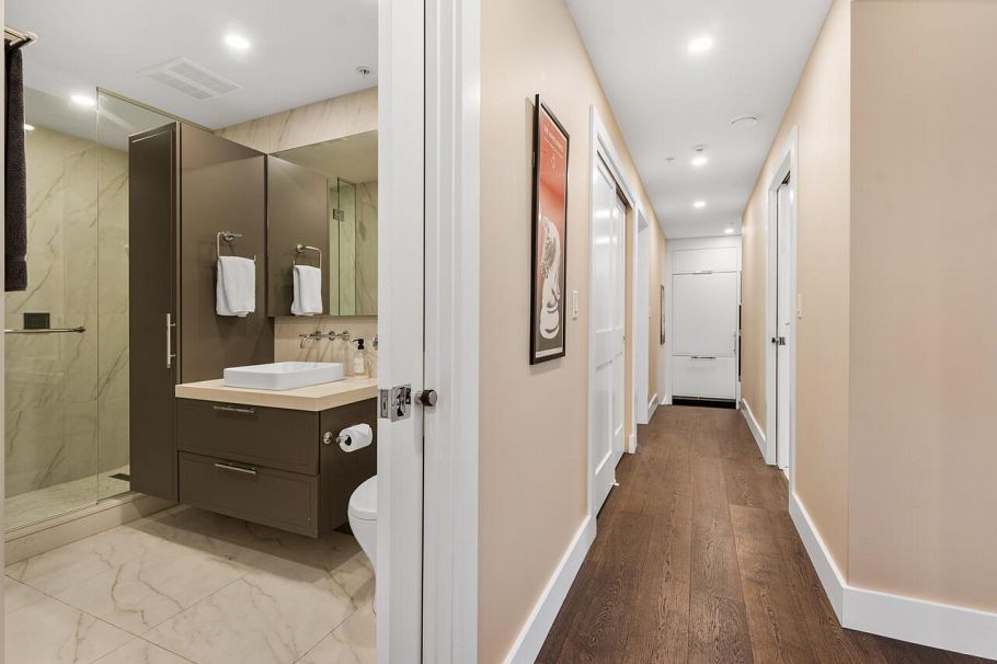 2898 Yukon Street Vancouver, BC - 30