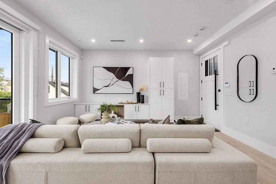 2743 Mcgill Street Vancouver, BC - 30