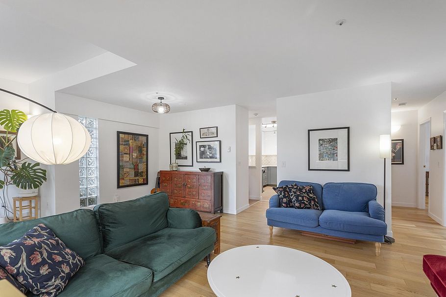 402 4688 W 10th Avenue Vancouver, BC - 7