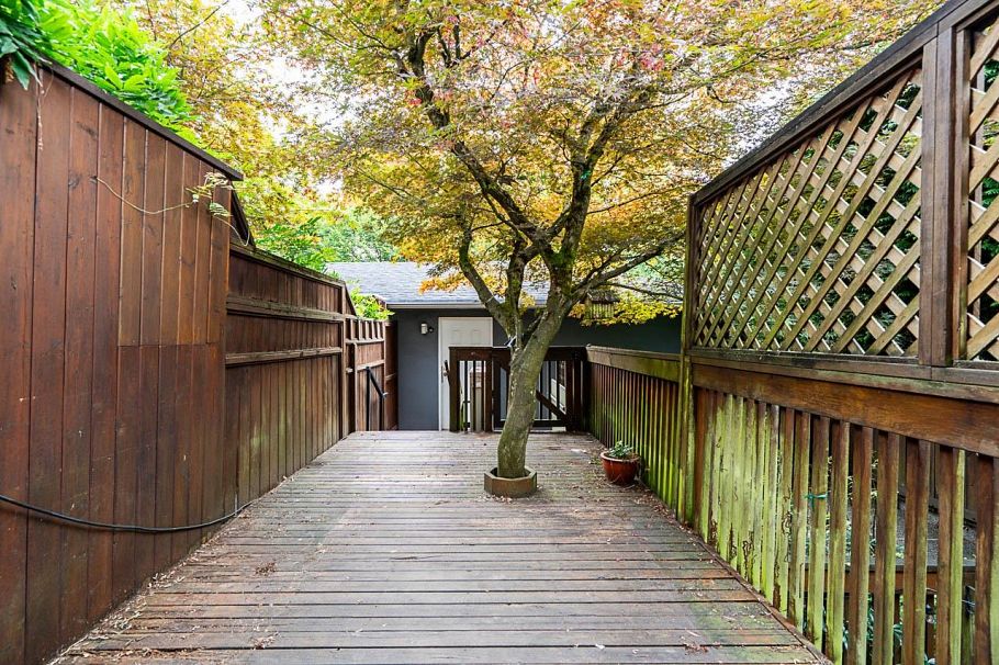 1796 W 14th Avenue Vancouver, BC - 10