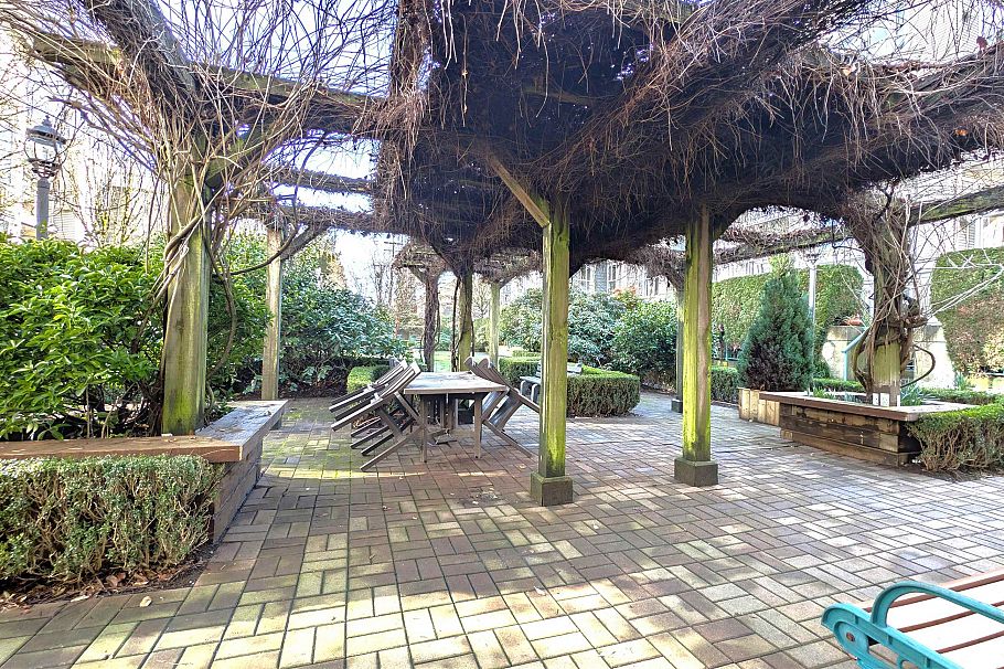 308 228 E 18th Avenue Vancouver, BC - 27