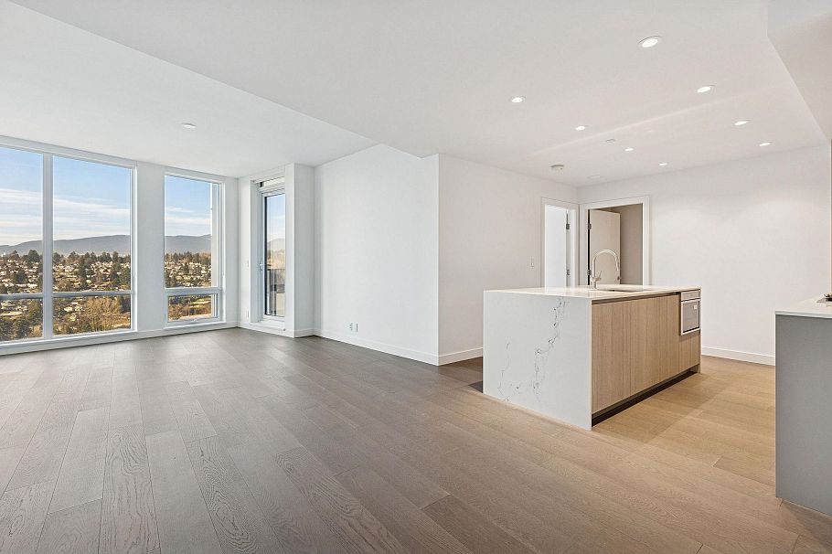 3006 1500 Fern Street North Vancouver, BC - 4