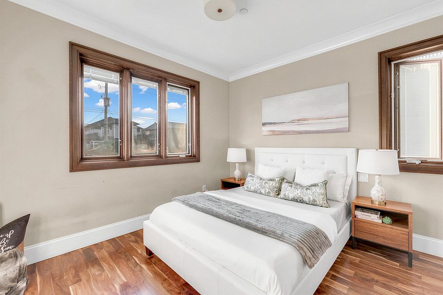 4320 W 8th Avenue Vancouver, BC - 16