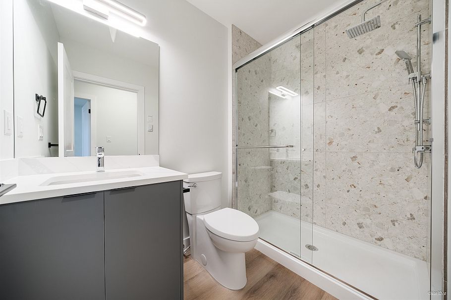 6709 Fleming Street Vancouver, BC - 32