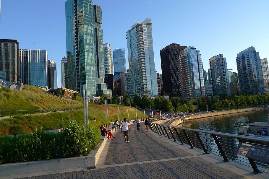 1301 277 Thurlow Street Vancouver, BC - 28