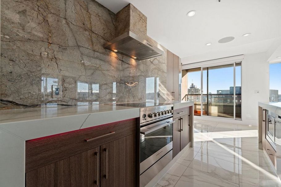 19A 199 Drake Street Vancouver, BC - 10