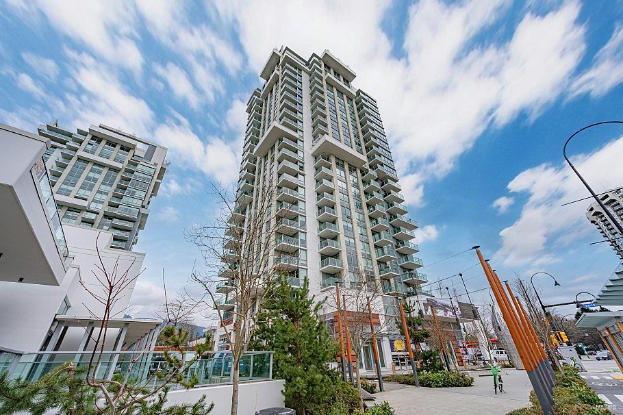 203 1632 Lions Gate Lane North Vancouver, BC - 1