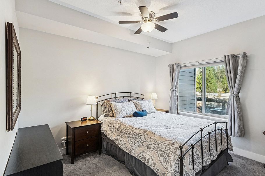 302 1273 Marine Drive North Vancouver, BC - 14