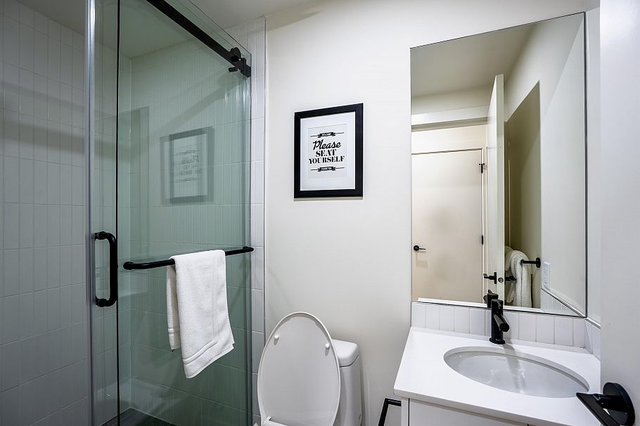 TH10 324 E Ridgeway Avenue North Vancouver, BC - 18