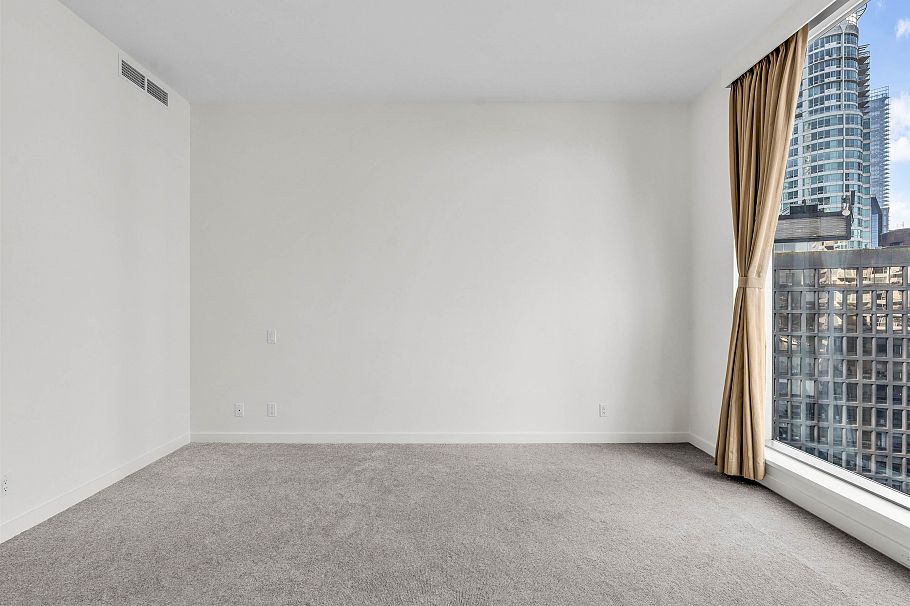 1301 277 Thurlow Street Vancouver, BC - 9