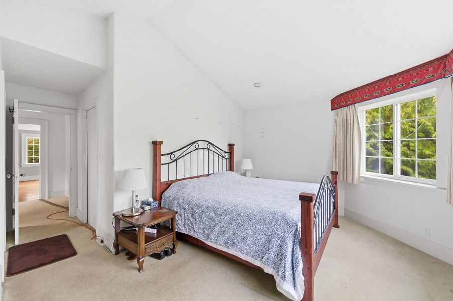 3775 W 35th Avenue Vancouver, BC - 18