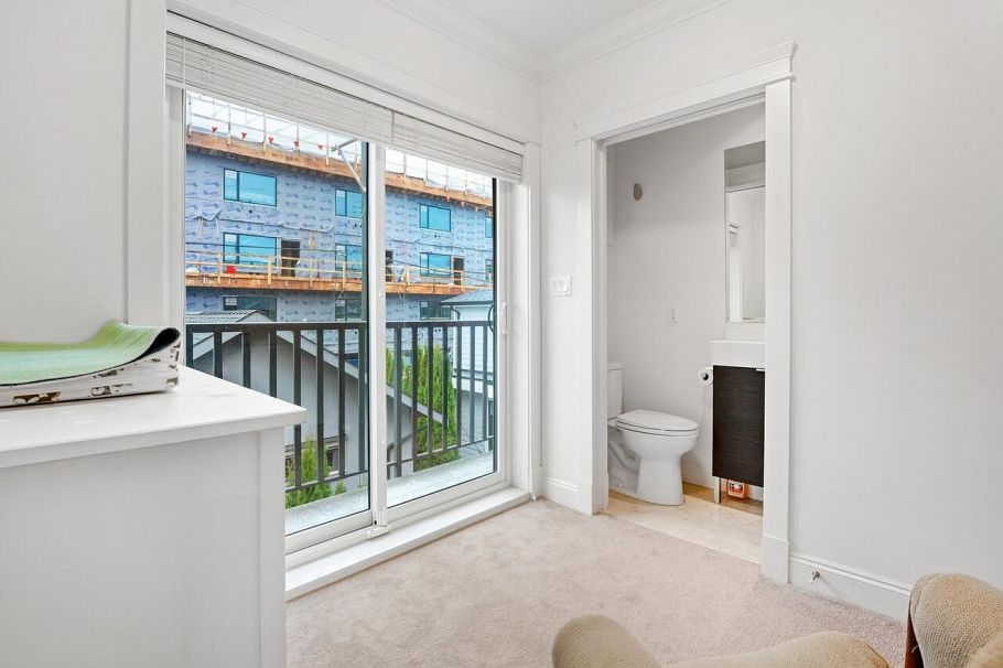 5095 Moss Street Vancouver, BC - 16