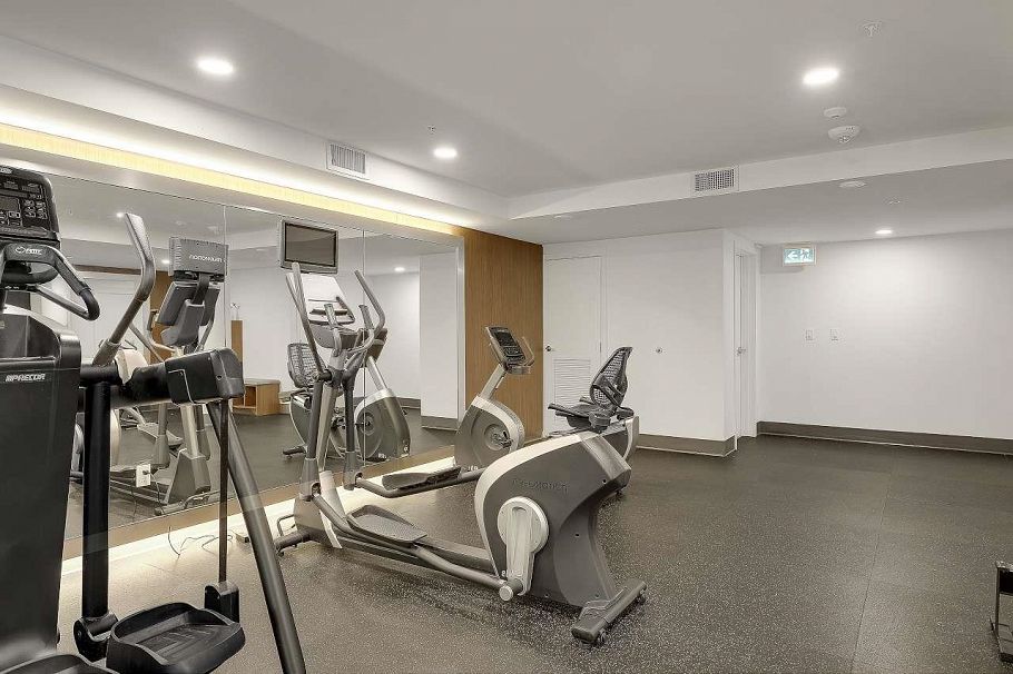 1003 3331 No. 3 Road Richmond, BC - 36