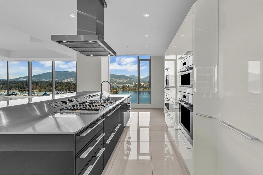 1301 277 Thurlow Street Vancouver, BC - 8