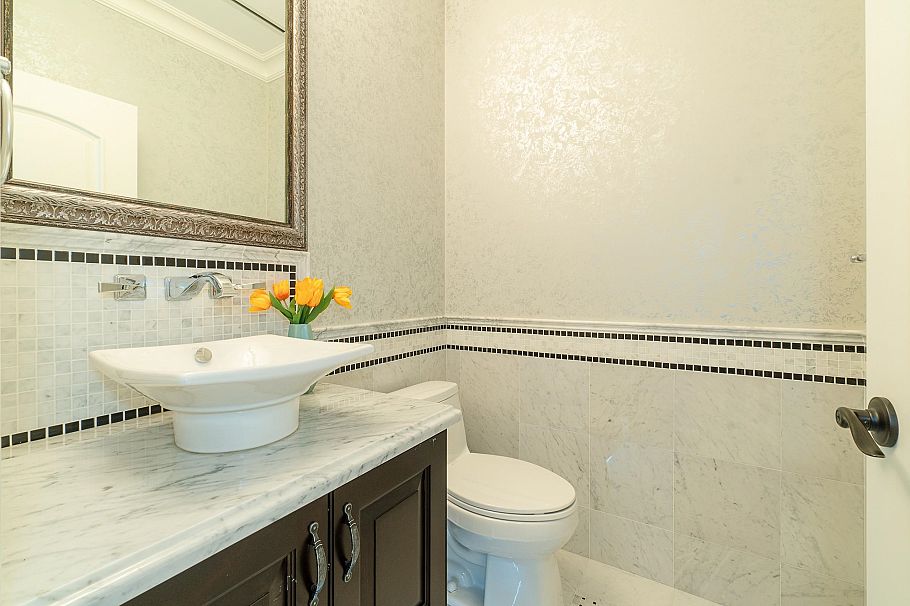 1657 W 58th Avenue Vancouver, BC - 19