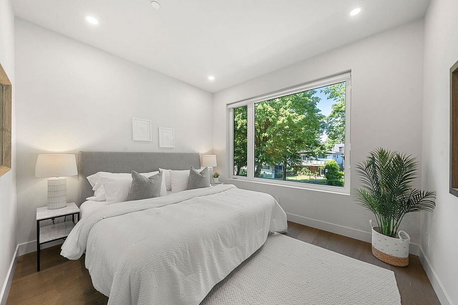 1 638 E 46th Avenue Vancouver, BC - 22