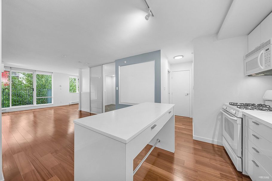 409 328 E 11th Avenue Vancouver, BC - 7