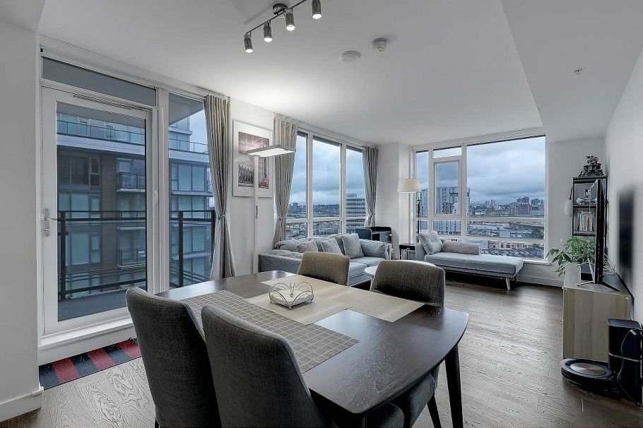 1003 3331 No. 3 Road Richmond, BC - 8