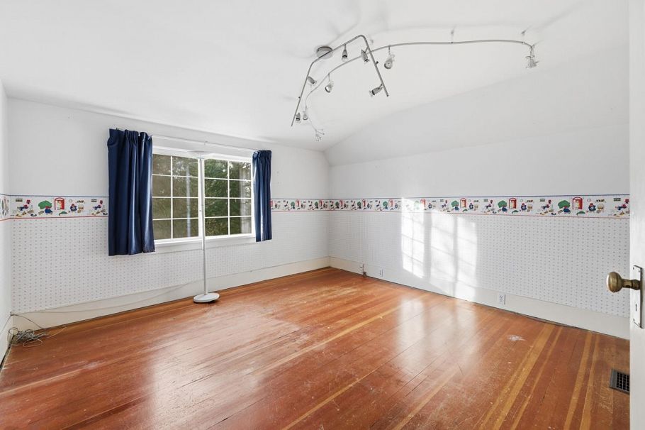 3775 W 35th Avenue Vancouver, BC - 21