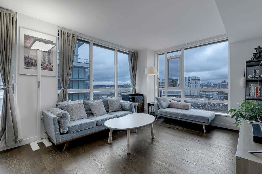 1003 3331 No. 3 Road Richmond, BC - 12