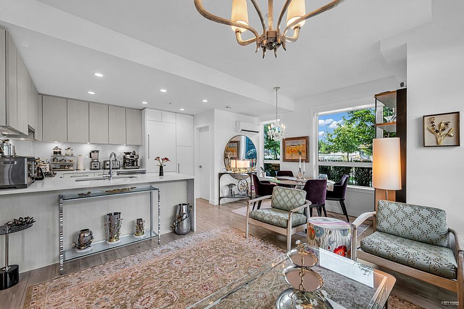 101 2035 Glenaire Drive North Vancouver, BC - 8