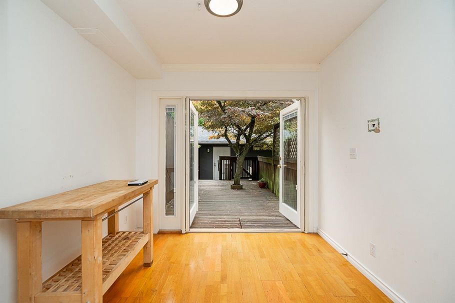 1796 W 14th Avenue Vancouver, BC - 8