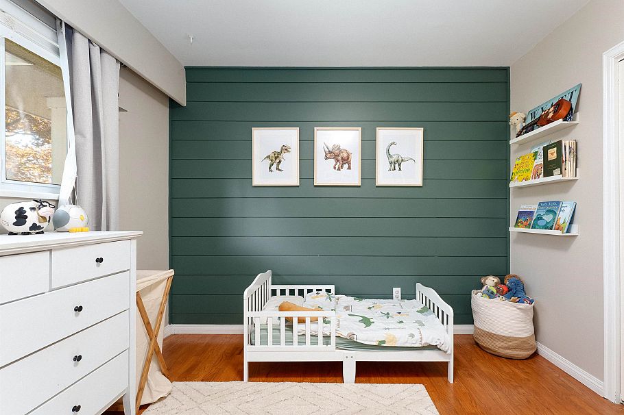 799 Plymouth Drive North Vancouver, BC - 26