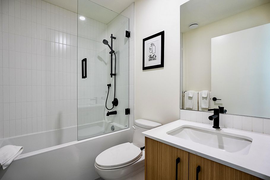 TH9 324 E Ridgeway Avenue North Vancouver, BC - 15