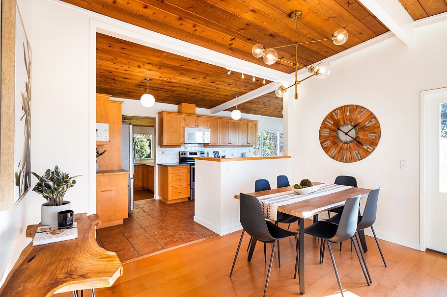 4202 Skyline Drive North Vancouver, BC - 14