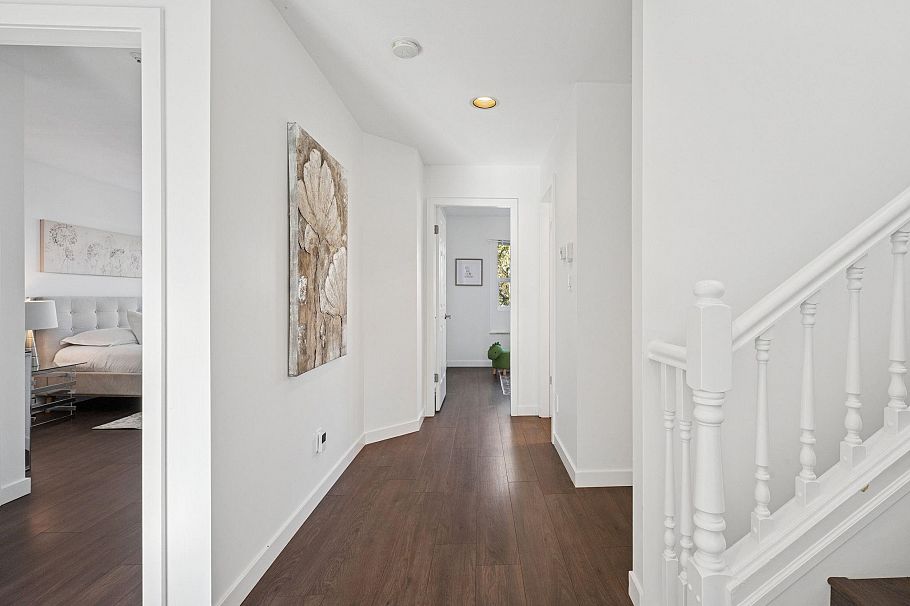 2748 E 23rd Avenue Vancouver, BC - 12