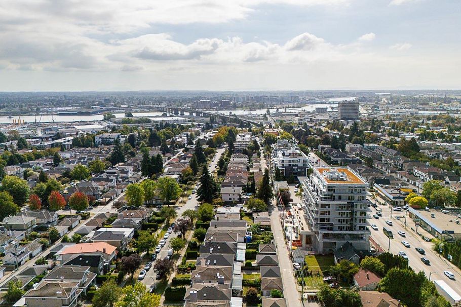 970 W 64th Avenue Vancouver, BC - 19