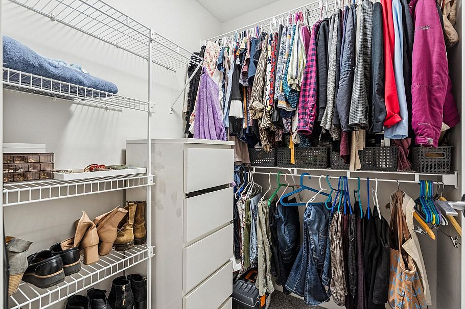 302 1273 Marine Drive North Vancouver, BC - 15