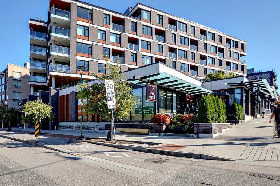 502 210 E 5th Avenue Vancouver, BC - 1