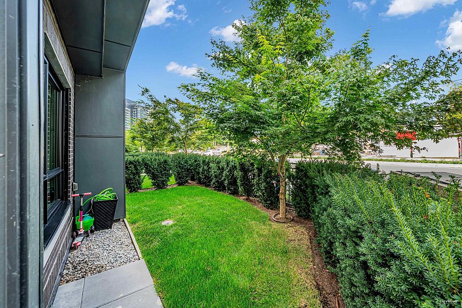 101 2035 Glenaire Drive North Vancouver, BC - 33