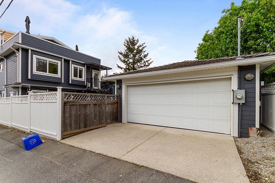 6450 St. George Street Vancouver, BC - 26