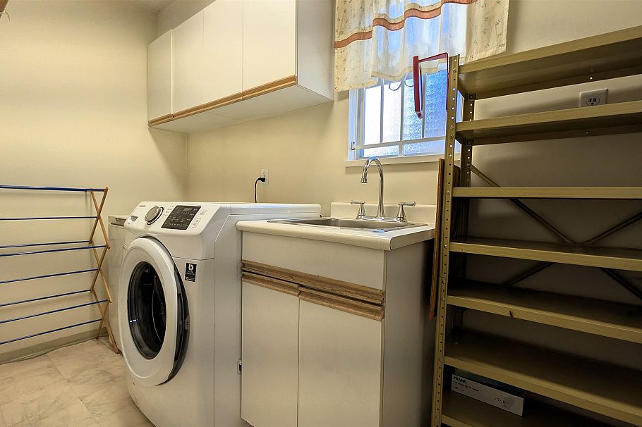 708 E 49th Avenue Vancouver, BC - 22