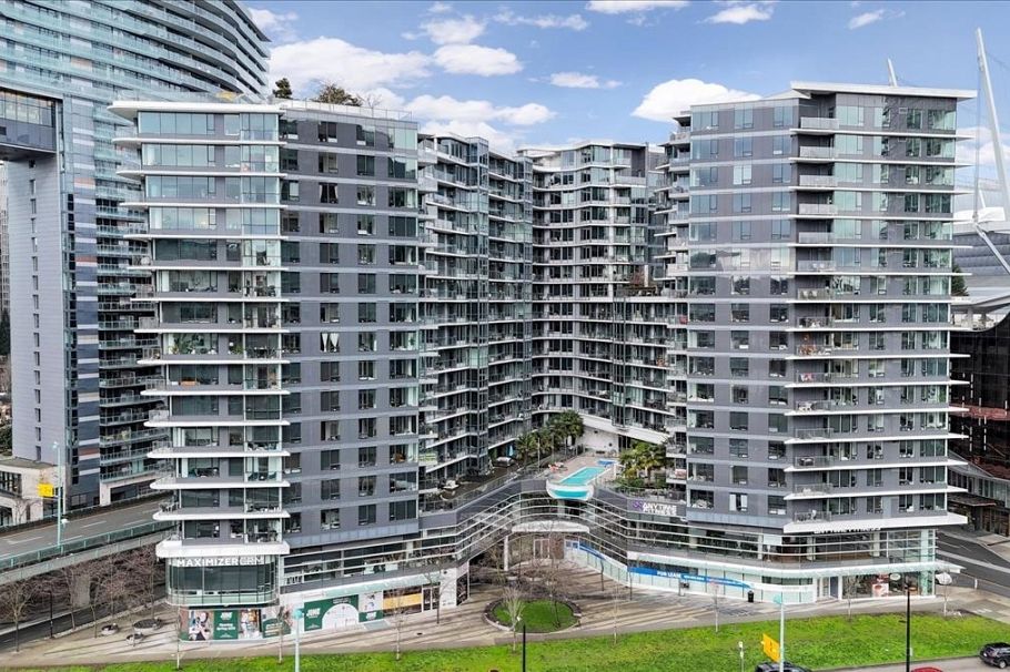 1609 68 Smithe Street Vancouver, BC - 2