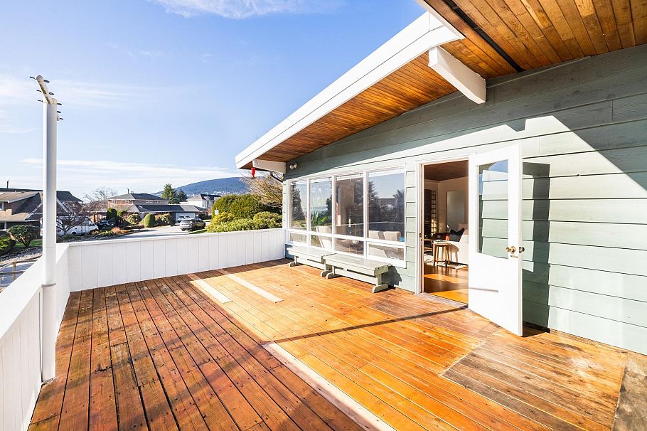 4202 Skyline Drive North Vancouver, BC - 31