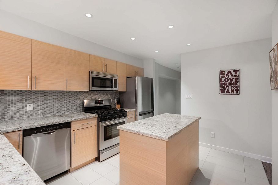 104 2832 Capilano Road North Vancouver, BC - 13