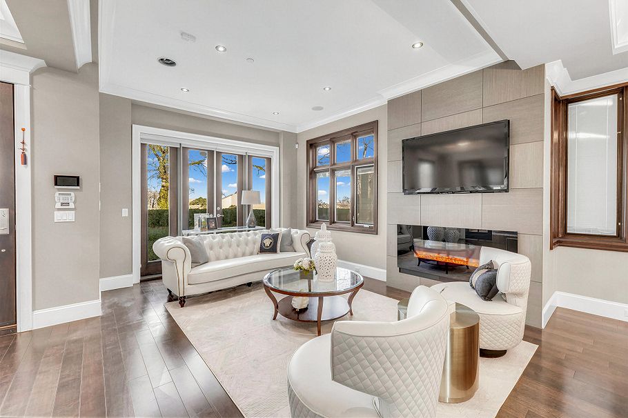 4320 W 8th Avenue Vancouver, BC - 3